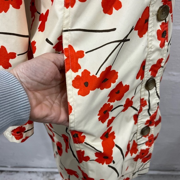 LANDS' END FLORAL POPPY RAIN COAT - Picture 10 of 16